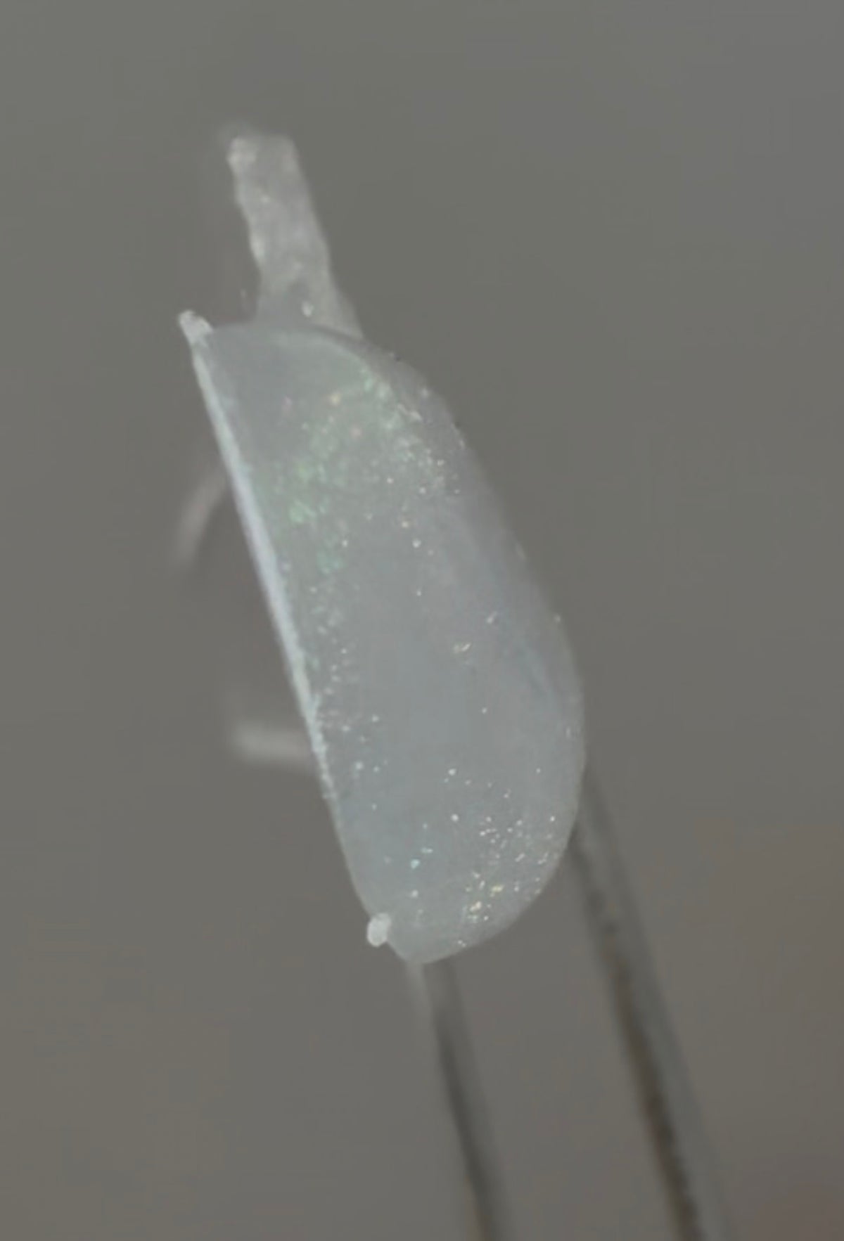 Clear iridescent Fleur LU Curl Rod
